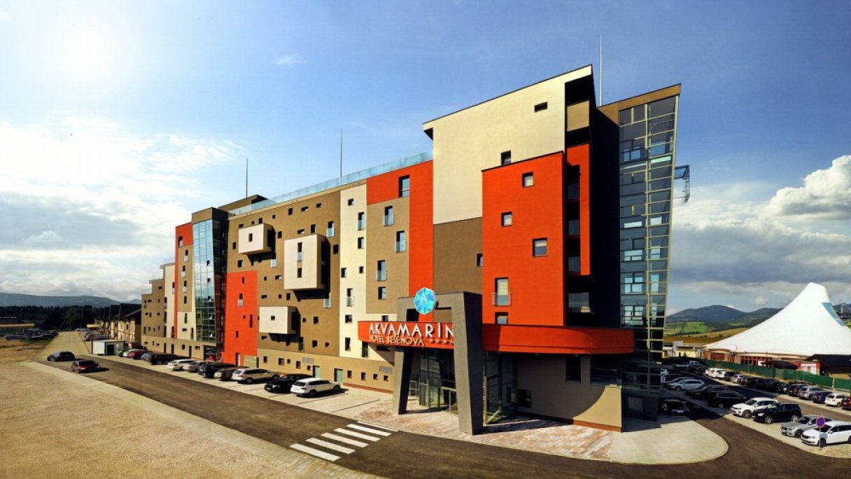 Hotel Akvamarín **** Bešeňová 1 Hotel Akvamarín **** Bešeňová 1
